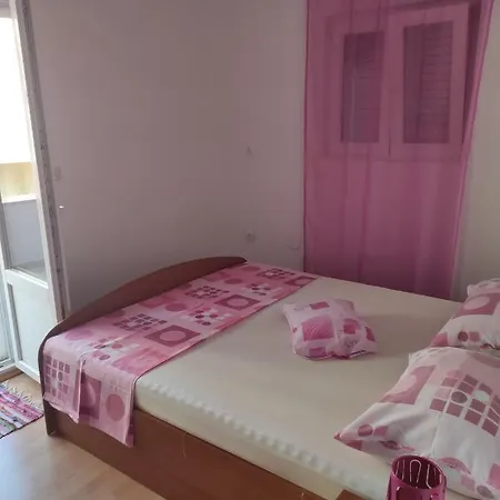 Giro Apartmán