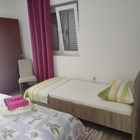 Apartmán Giro Mandre
