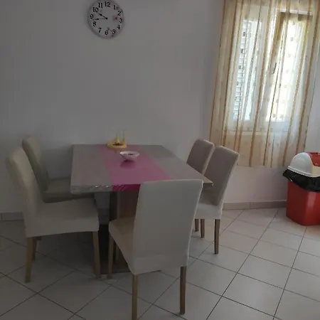 Apartmán Giro Mandre